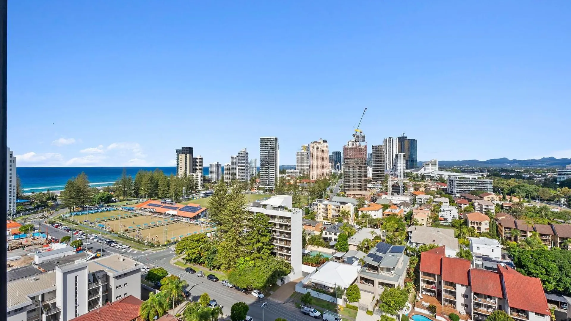 Apartment Modern 2 Bedroom Unit At The Gallery Residences In Broadbeach - Q Stay Gold Coast